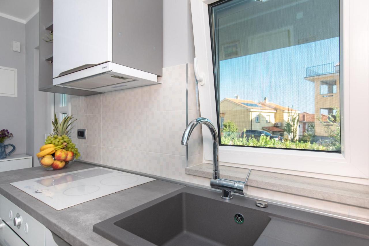 Apartment Odore Di Mare With Beautiful Garden Đảo Krk Ngoại thất bức ảnh